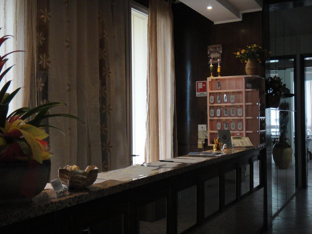 Hotel Acapulco Визербелла Экстерьер фото