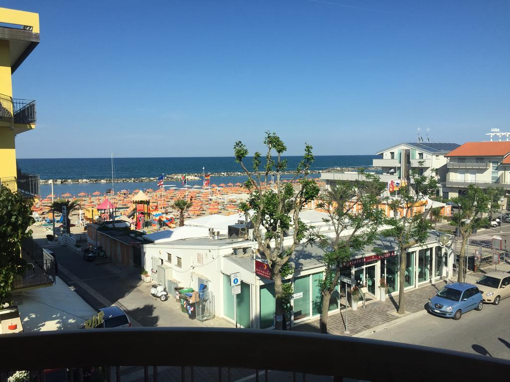 Hotel Acapulco Визербелла Экстерьер фото